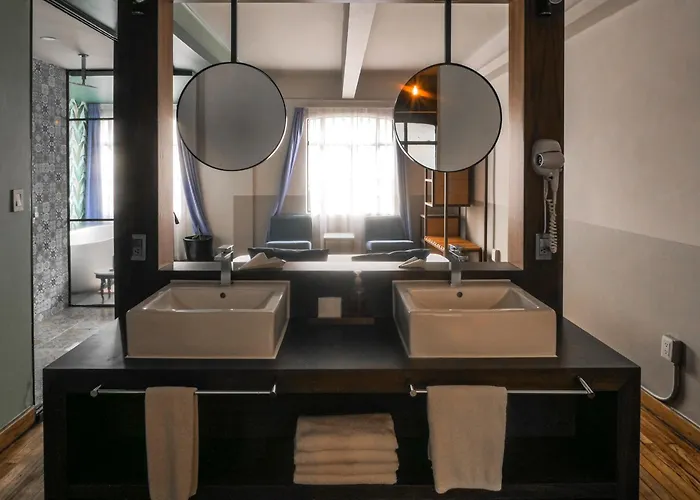 Hotel Casa Pepe 4*